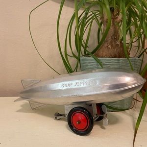 Schylling Graf Zeppelin Wind Up Toy Airship